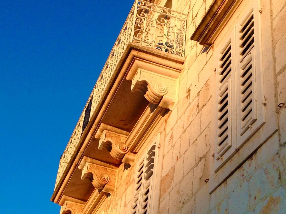 شقة Palazzo Di Toma ميلنا المظهر الخارجي الصورة