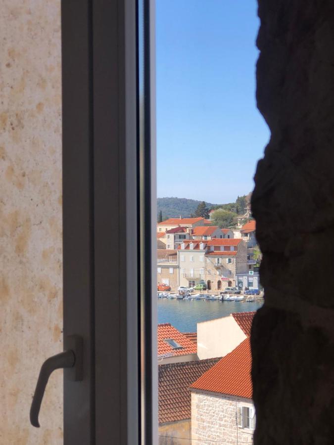 شقة Palazzo Di Toma ميلنا المظهر الخارجي الصورة